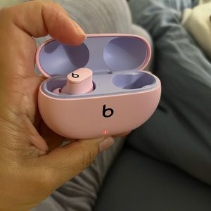 Replacement left studio beats and charging case